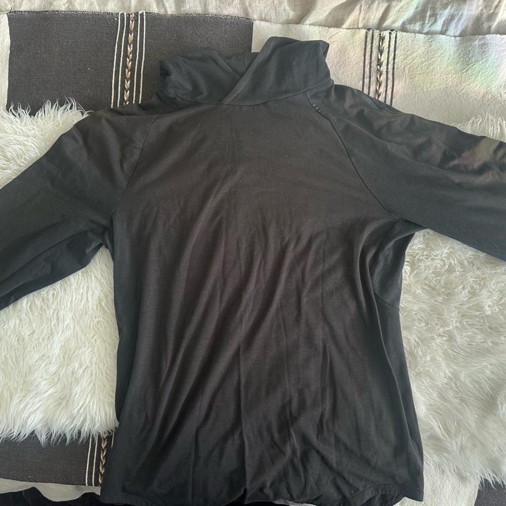 Men’s lululemon longsleeve